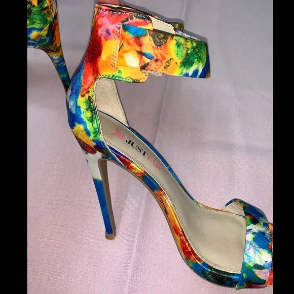 ‼️👠‼️BOGO 50% OFF Pretty multi colored high heels - Picture 6 of 15